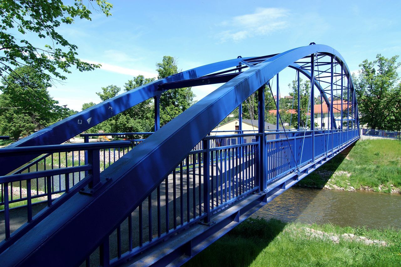 Brücke-blau-1280x851.jpg